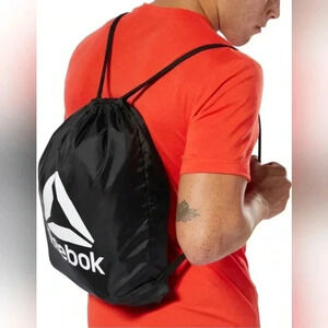 Reebox Black White Drawstring Bag NWOT Gym Sports Unisex‎